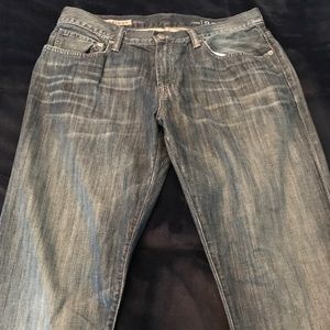 Men’s GAP 1969 straight jeans size 32x34